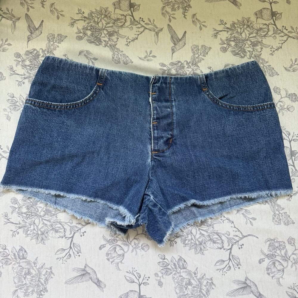 Vtg London Jean Denim Shorts Size 10 Booty Mini Y2K Mid Rise 90’s Raw Hem Cutoff